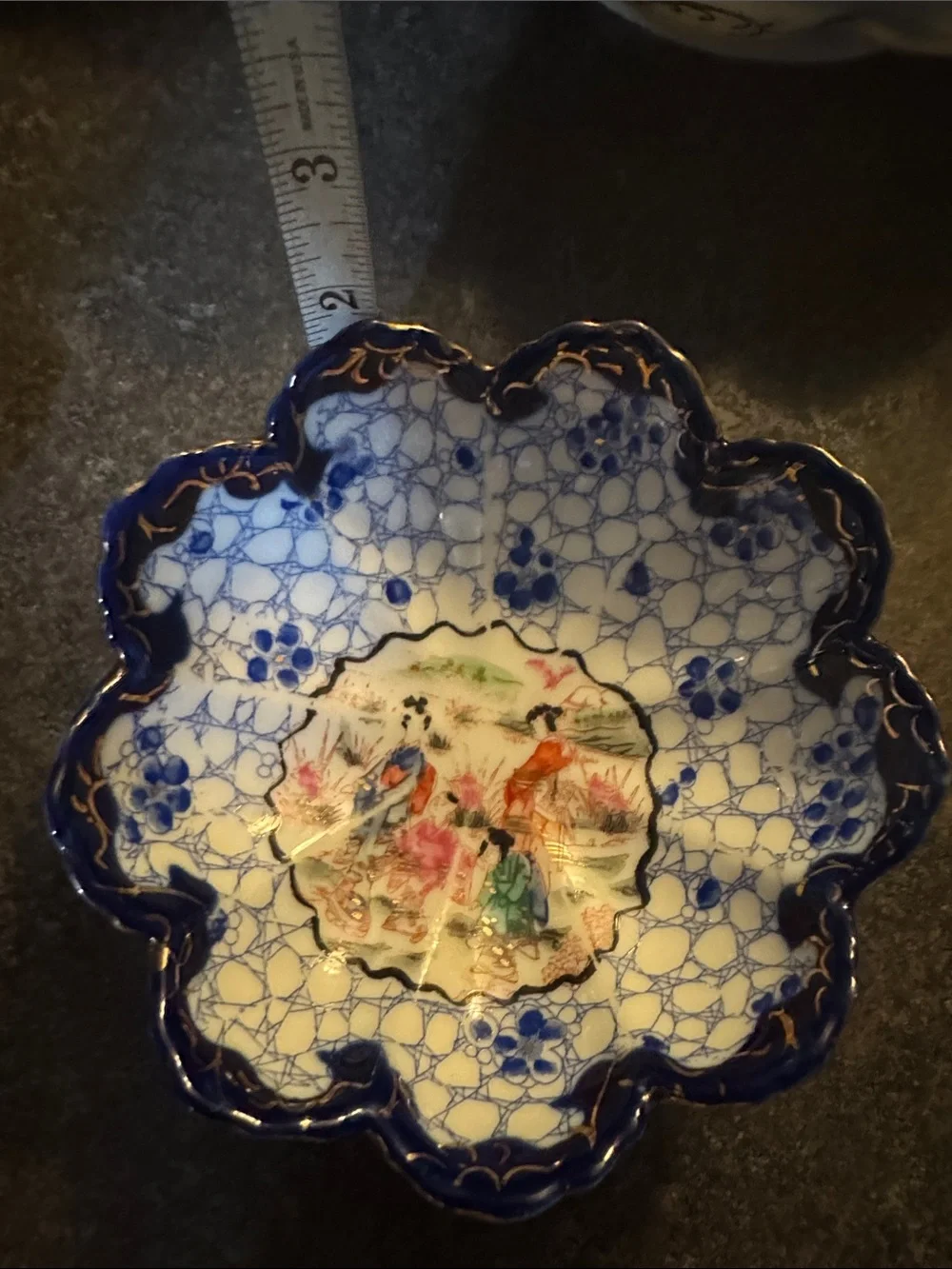 Antique Japanese Kutani Porcelain Geisha Girl Berry Bowls Set - Scalloped 4pc